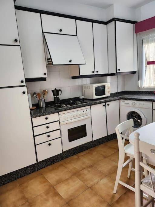 Apartmán Duplex Rua Sol - Netflix Laxe Exteriér fotografie